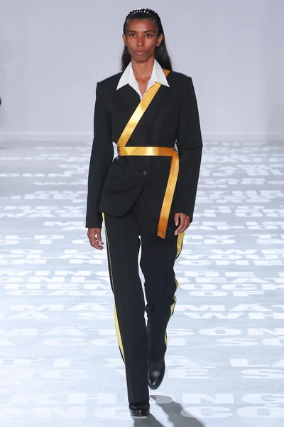 Look 21